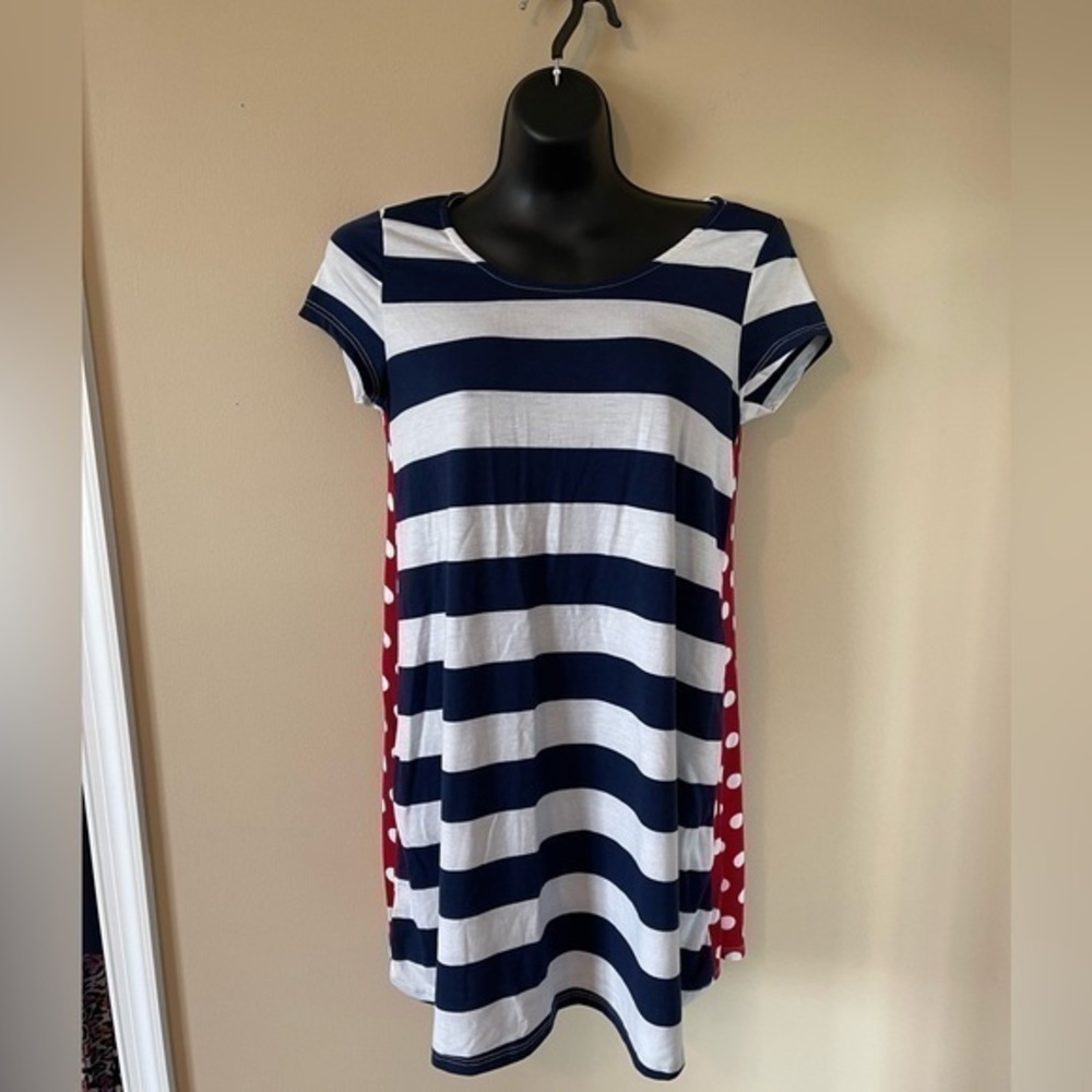 12PM by Mon Ami Red White and Blue Dress Size Medium